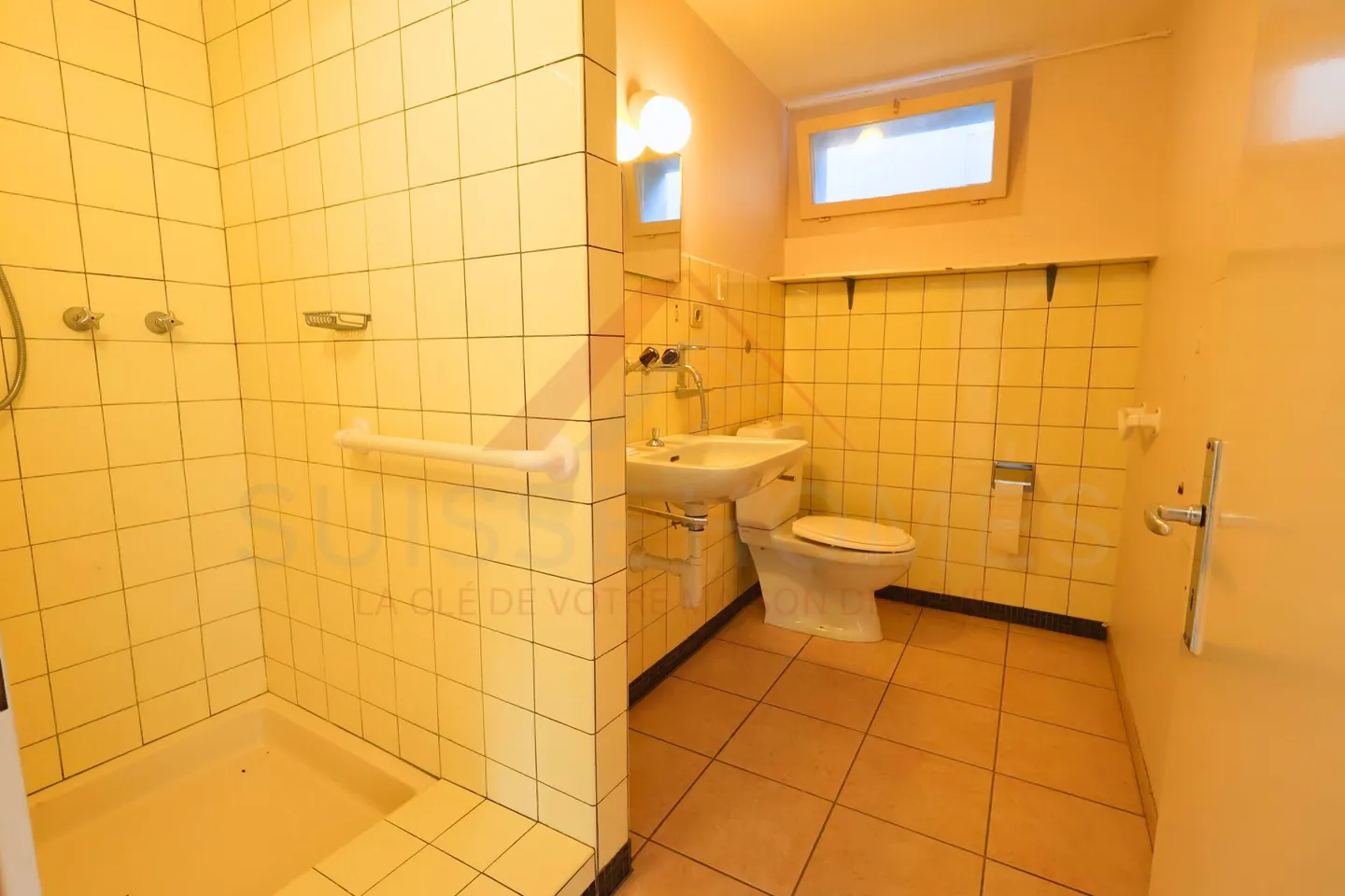 Selten in Delémont: Helles Familienhaus mit großen Volumen - Foto 19 von 22