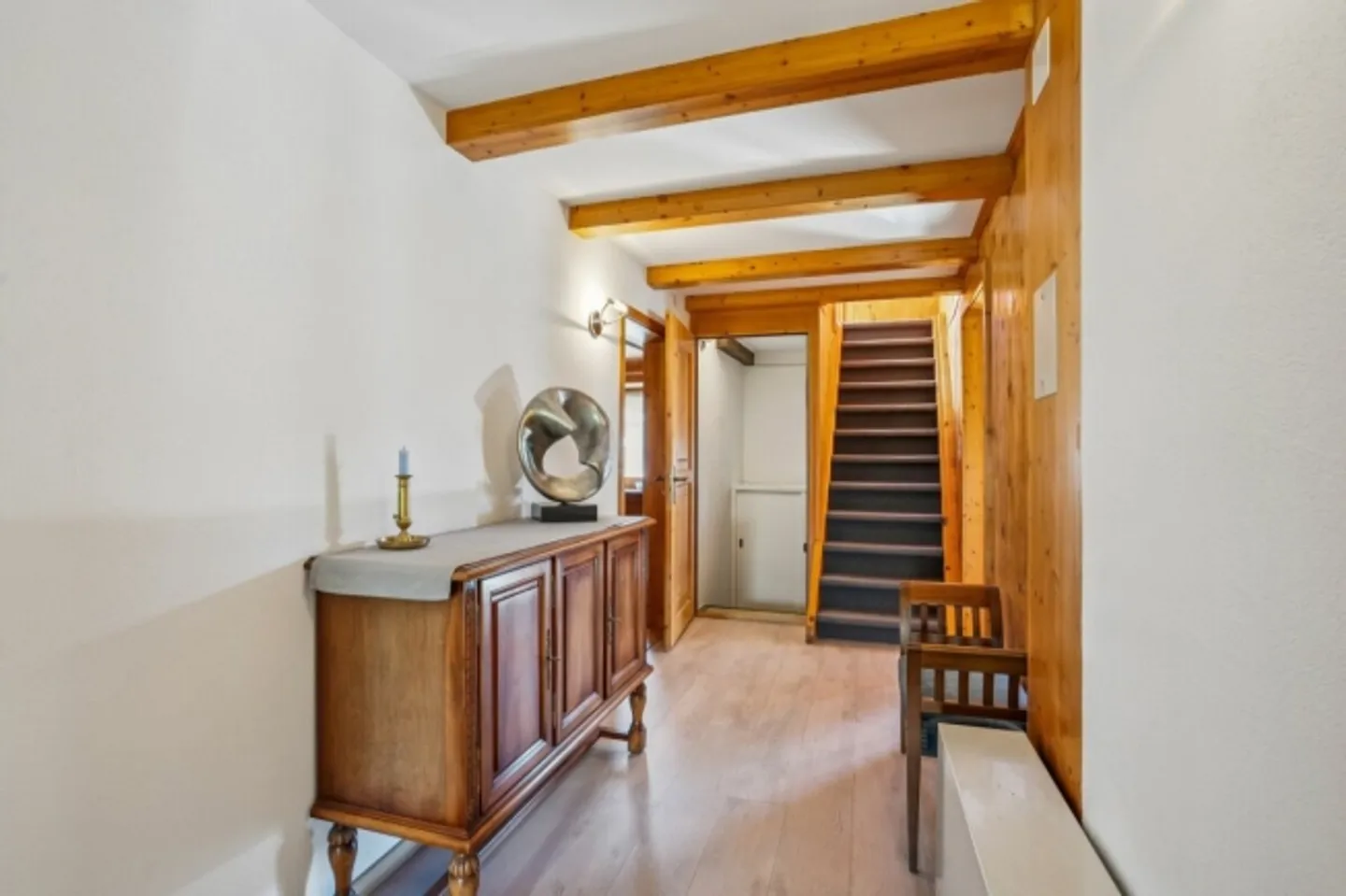 Traditional and charmingly modernized 6.5-room holiday home in the village center - Photo 3 of 20