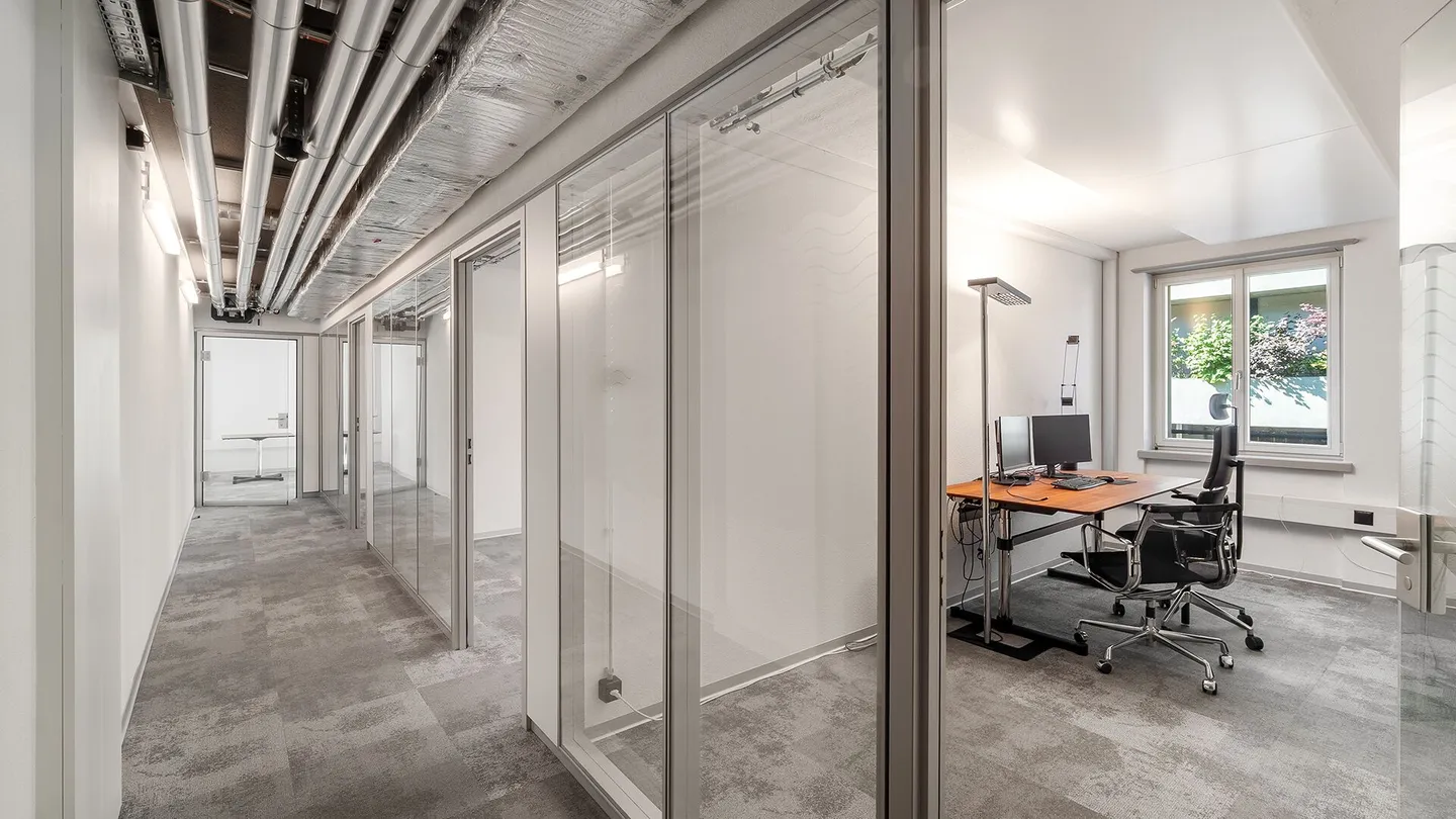 Modernes Büro im geschichtsträchtigen Gebäude - Foto 7 von 9