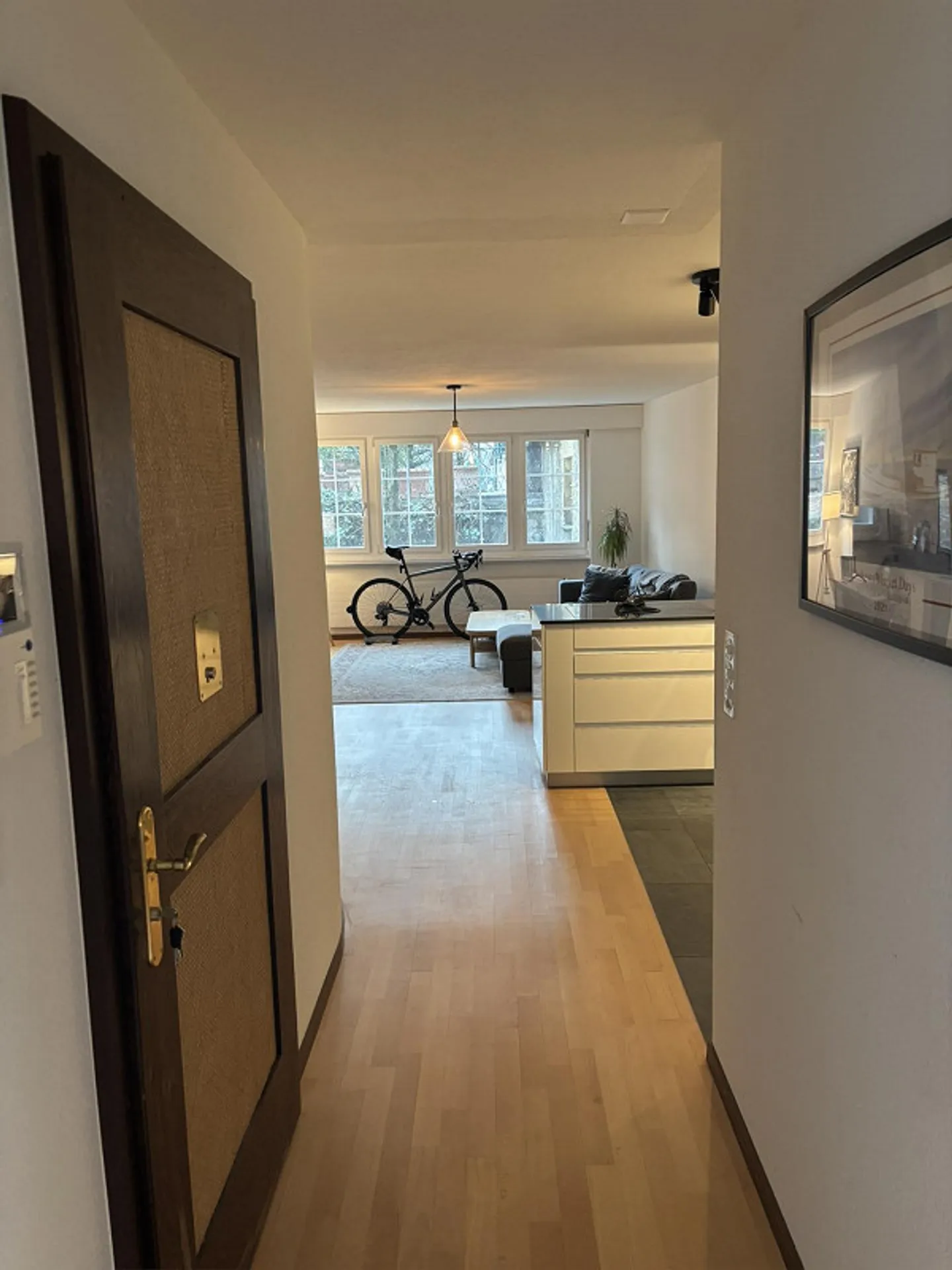 Stilvolle Wohnung in Zürich - Foto 2 von 8