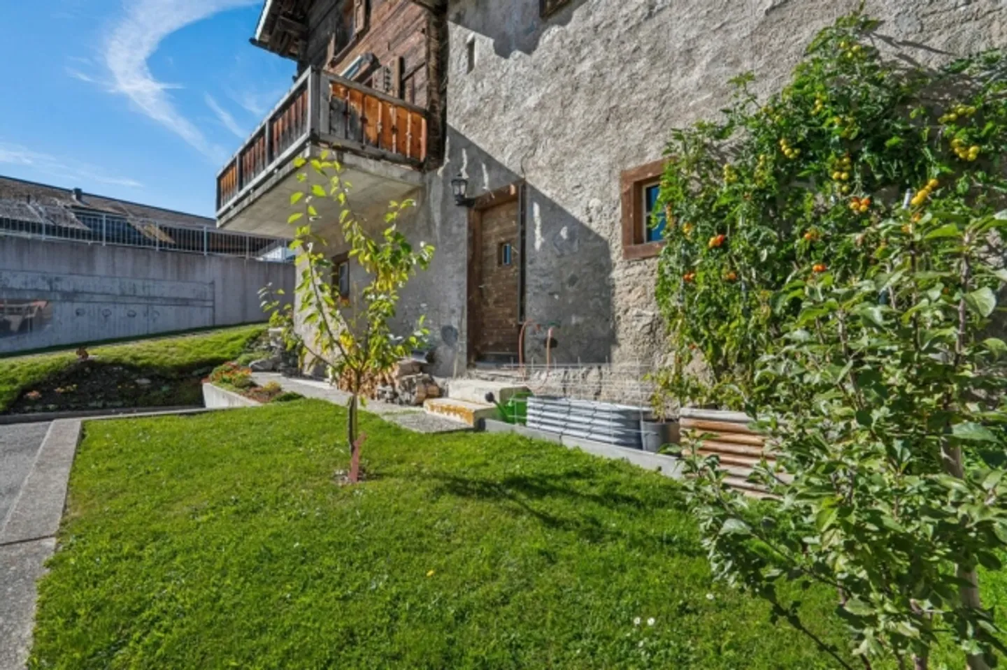 Traditional and charmingly modernized 6.5-room holiday home in the village center - Photo 15 of 20