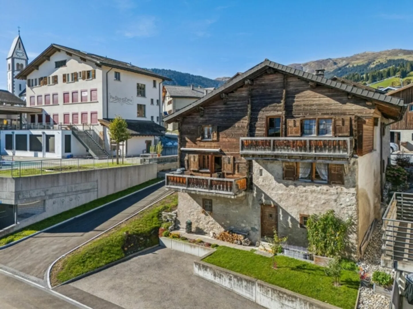 Traditional and charmingly modernized 6.5-room holiday home in the village center - Photo 16 of 20