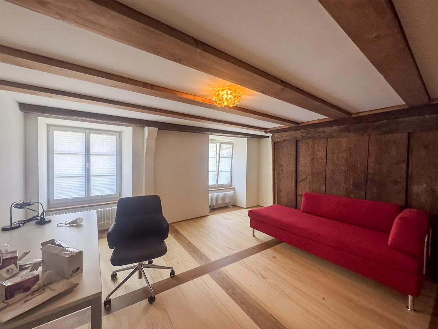 Living in a Monument: Stylish Luxury Roof Duplex Bijoux - Photo 3 of 12