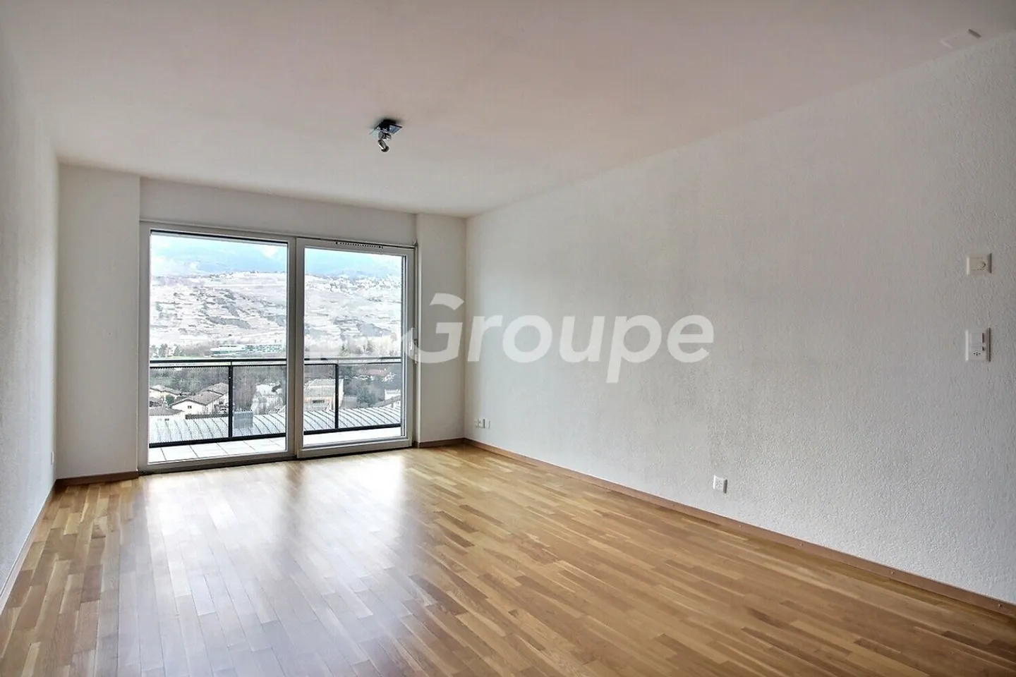 2.5 room apartment for rent in Bramois - Photo 4 of 10