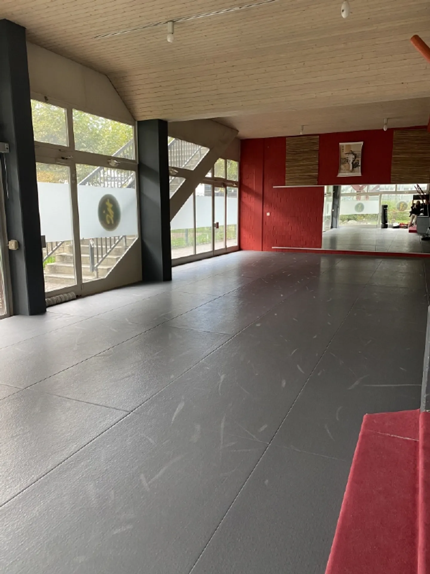 Office - Photo 1 of 8