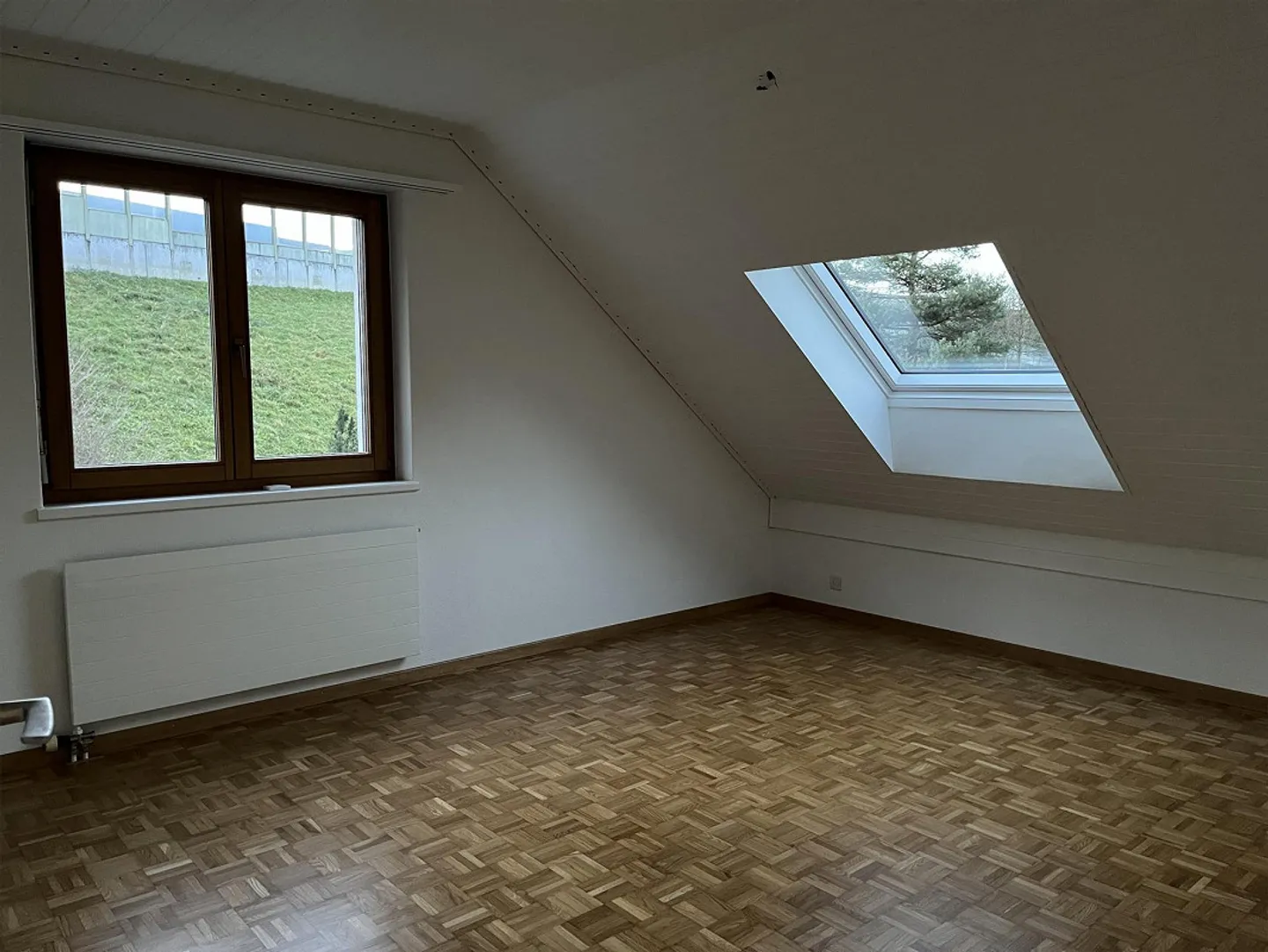 gemütliche 2.5-Zimmer Dachwohnung - Foto 9 von 10