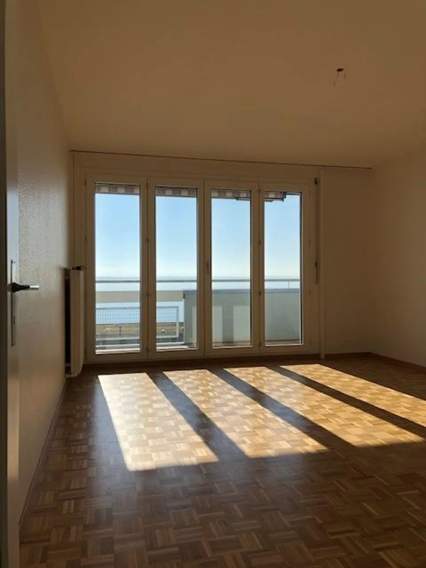 NEI PRESSI DEL LAGO - Foto 4 di 5