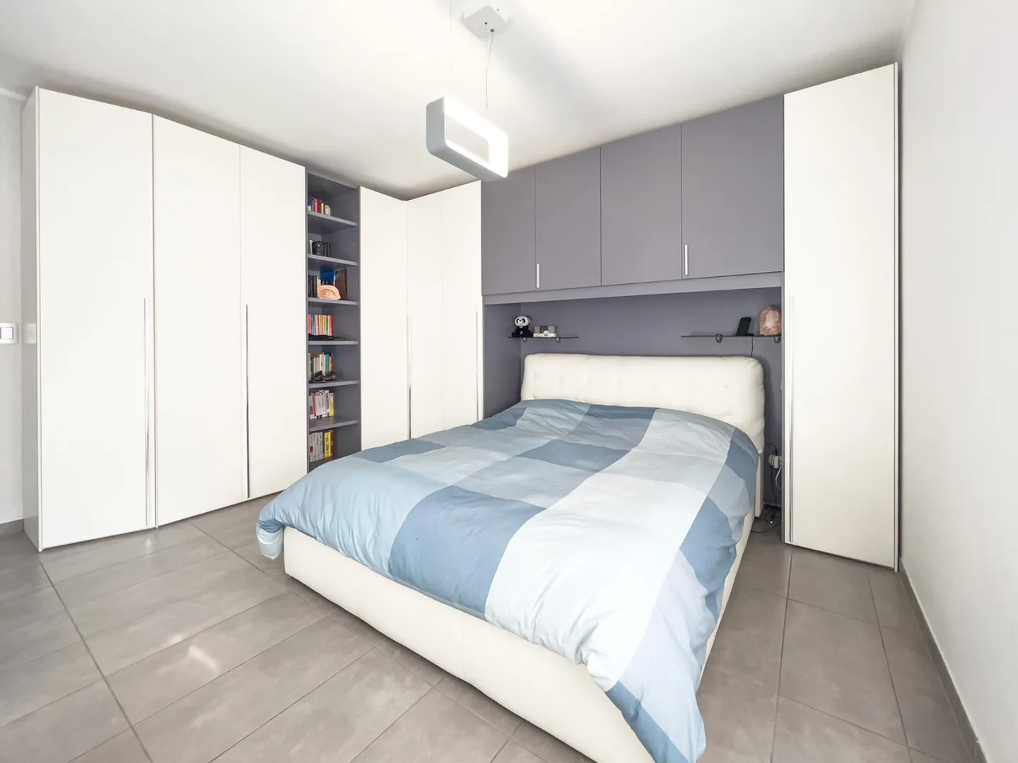 Appartamento in vendita - Foto 2 di 9