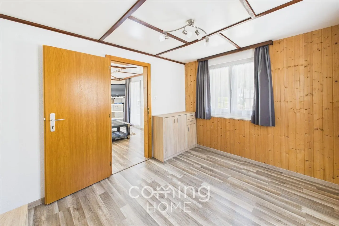 Attraktive 2.5-Zimmerwohnung in Saas-Balen - renoviert, ruhig, wertstabil - Foto 8 von 13