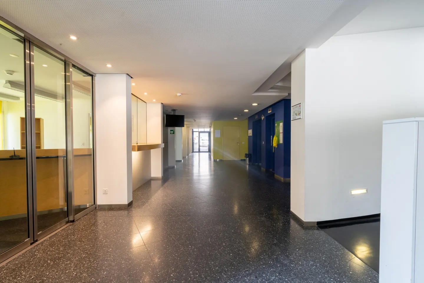 Flexible Büro- und Praxisräumlichkeiten in attraktivem Umfeld - Foto 3 von 10