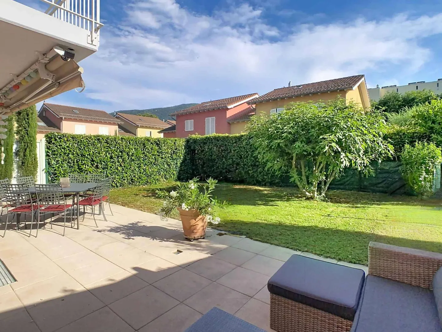 Charming Townhouse in Thônex - Photo 5 of 11