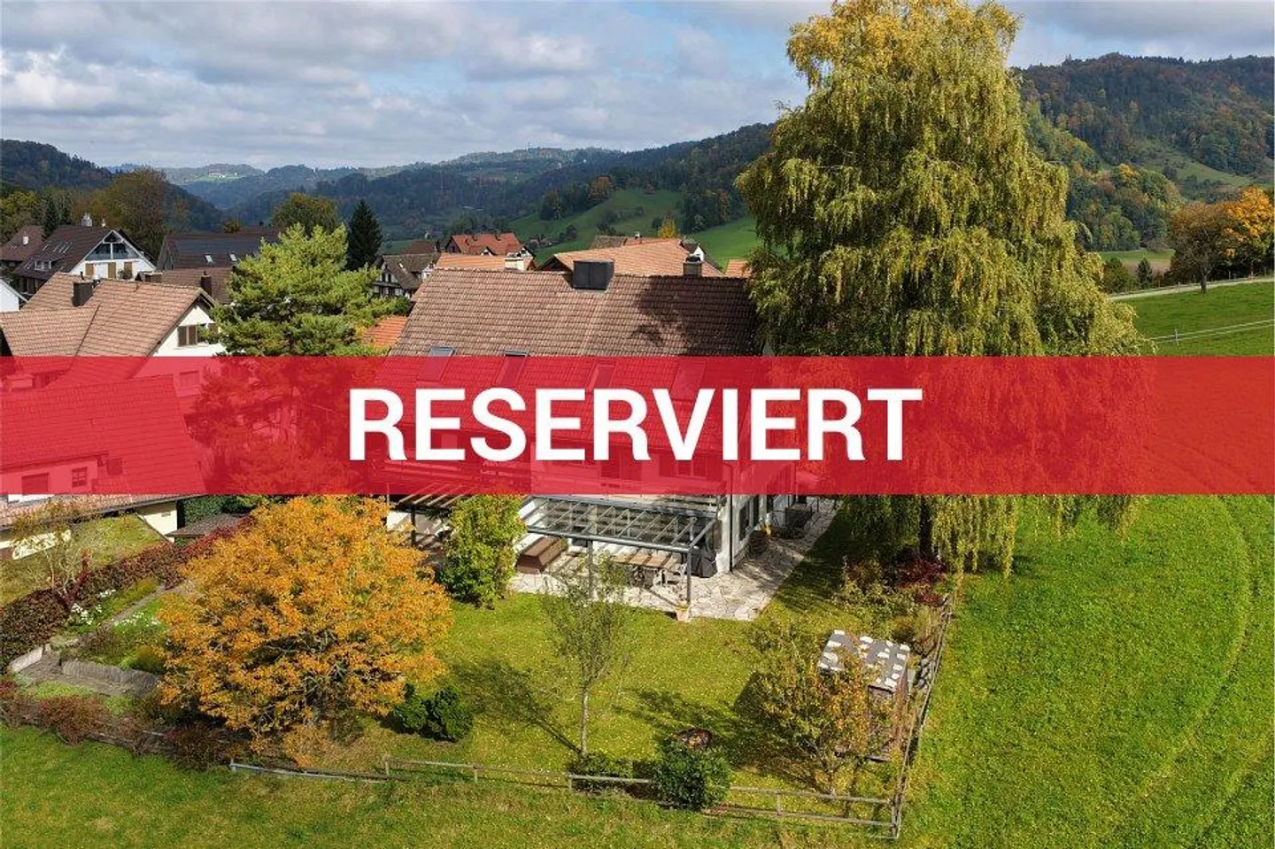 Charmantes Chalet mit Aussicht - Foto 1 von 1