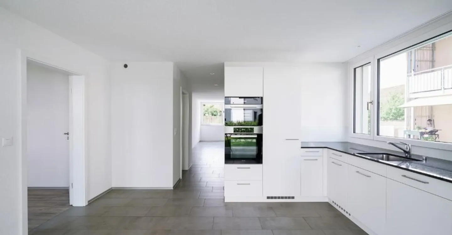 Appartamento 3.5 stanze come nuovo in una proprietà ben tenuta - Foto 4 di 7