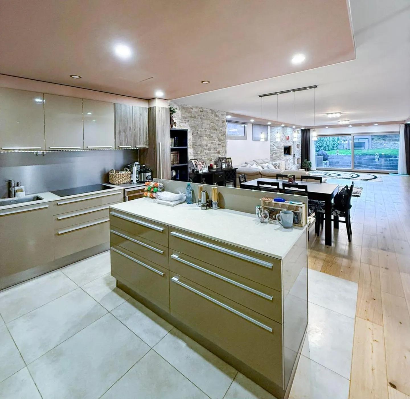 Casa a schiera 8 stanze - Foto 4 di 8