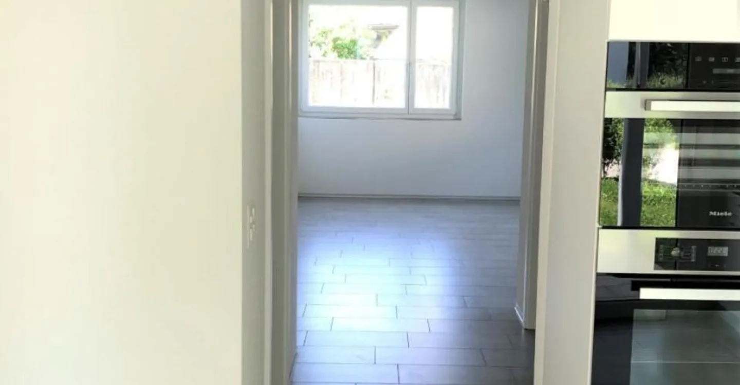Appartamento 3.5 stanze come nuovo in una proprietà ben tenuta - Foto 6 di 7