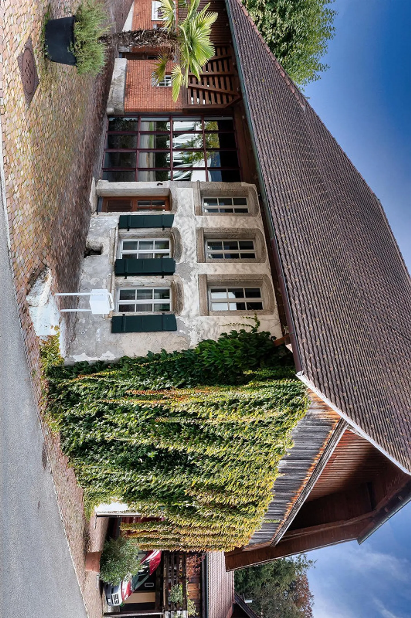 Living and working perfectly combinable - very spacious - expansion potential - Photo 1 of 23