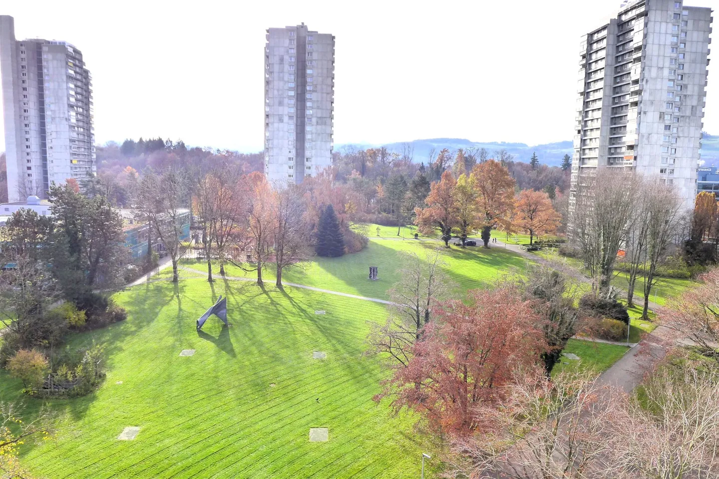 Renovierte Eigentumswohnung im Wittikofen Quartier im 7. OG mit Alpensicht (kein Baurecht) - Foto 4 von 13