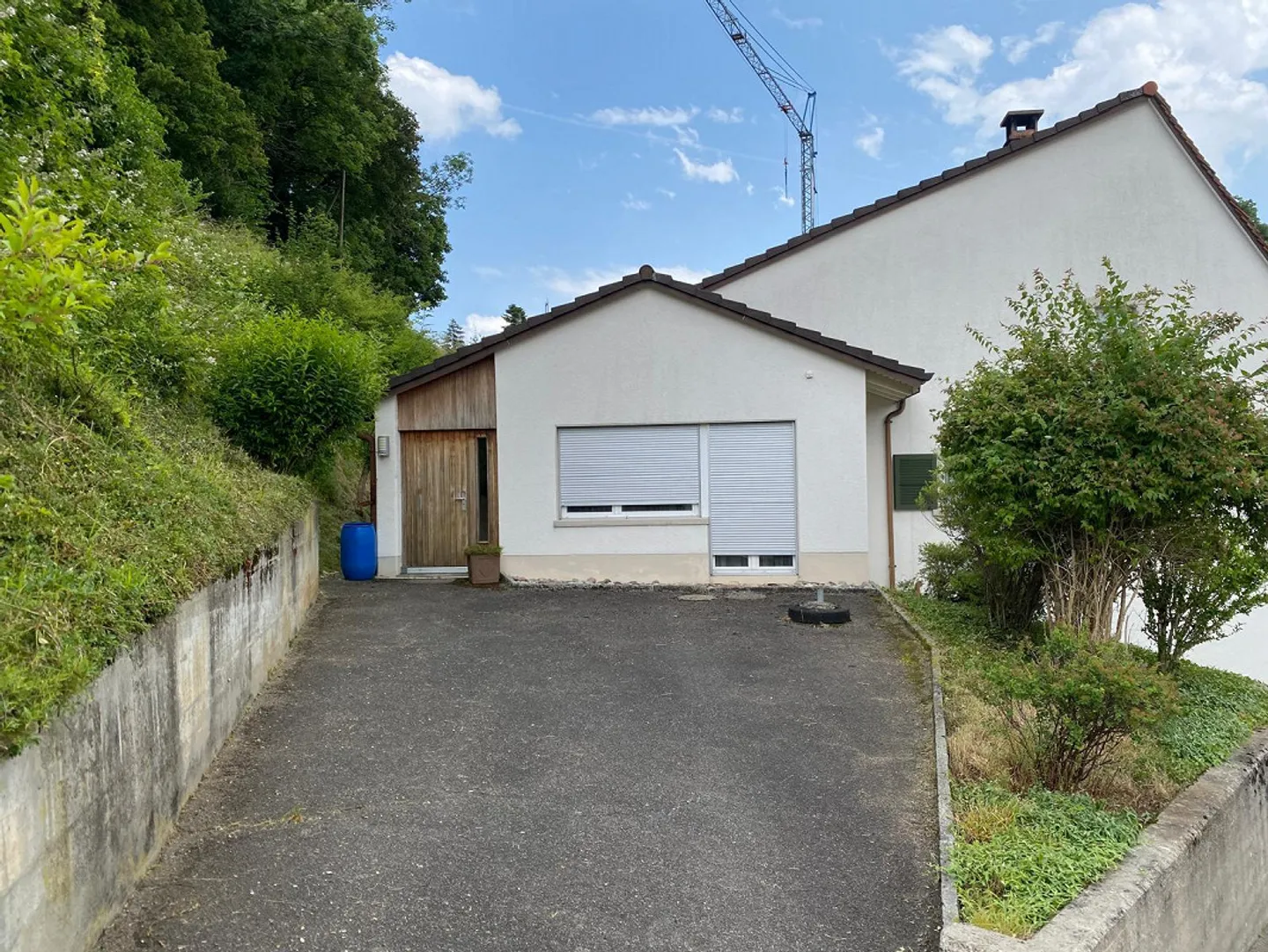 Ancienne ferme, appartement de 4.5 pièces + appartement de 2.5 pièces, zone centrale avec forêt - Photo 5 sur 6
