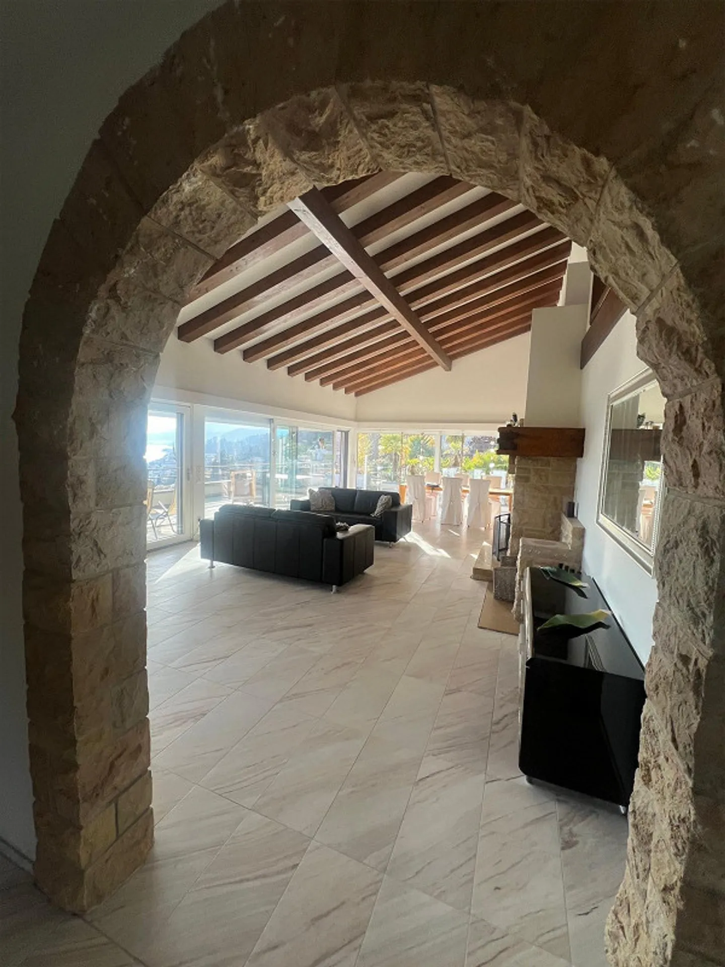 Villa da ristrutturare parzialmente - Foto 13 di 13