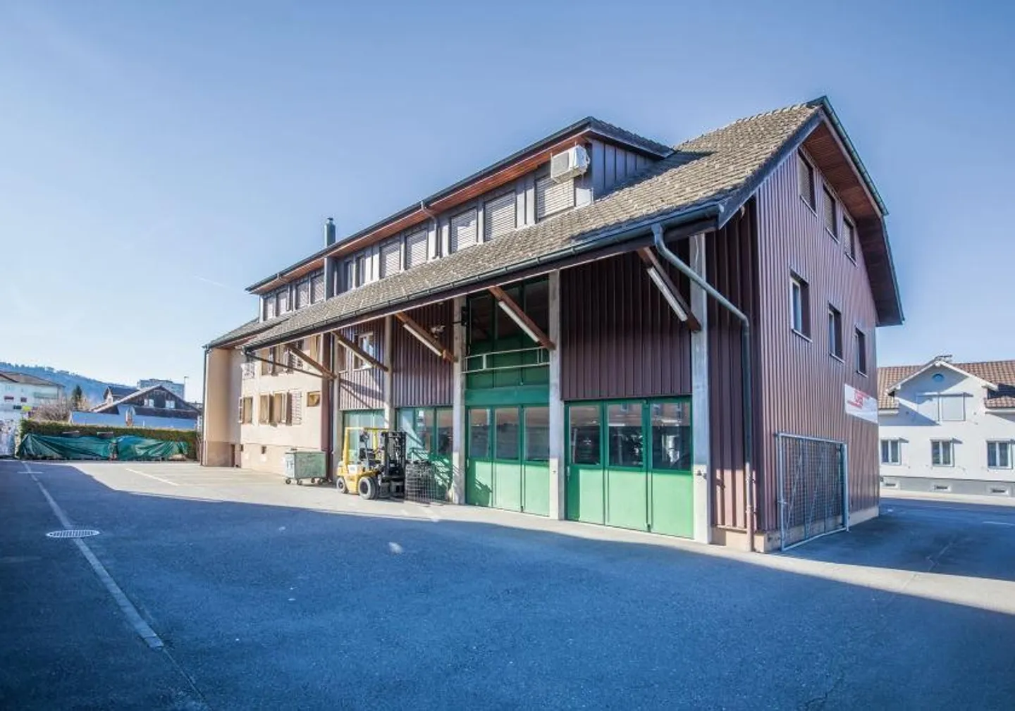 Proprietà residenziale e commerciale ad alto rendimento con un rendimento netto del 6,65% - Foto 4 di 6