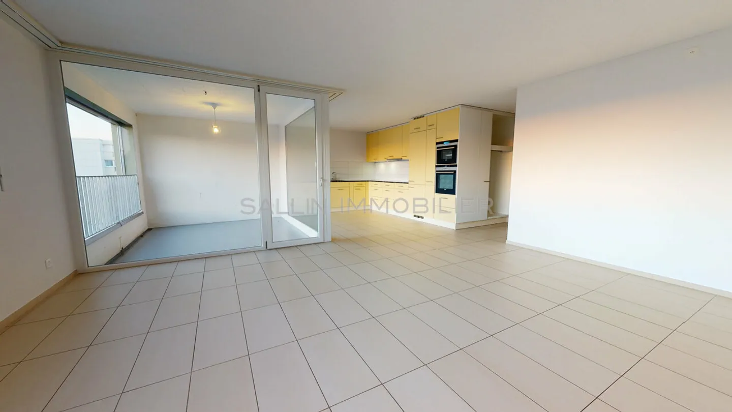 APPARTEMENT DE 4œ PIECES SUR LES HAUTEURS DE FRIBOURG - Photo 2 of 11