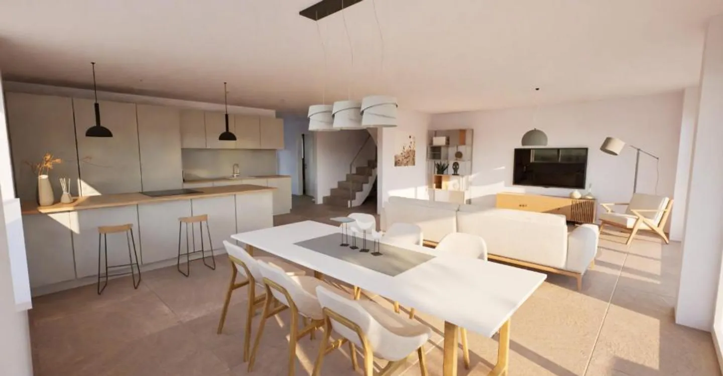 Modern Family Home with Garden - Photo 12 of 12