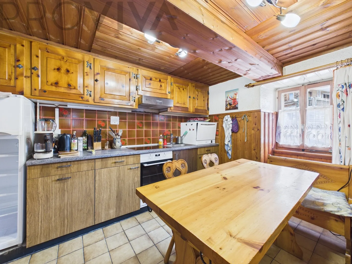 Votre refuge dans les Alpes - Appartement de 3.5 pièces avec deux balcons - Photo 2 sur 6