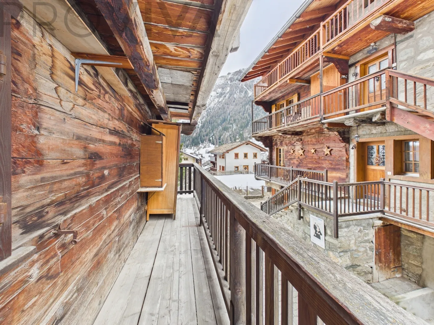 Votre refuge dans les Alpes - Appartement de 3.5 pièces avec deux balcons - Photo 5 sur 6