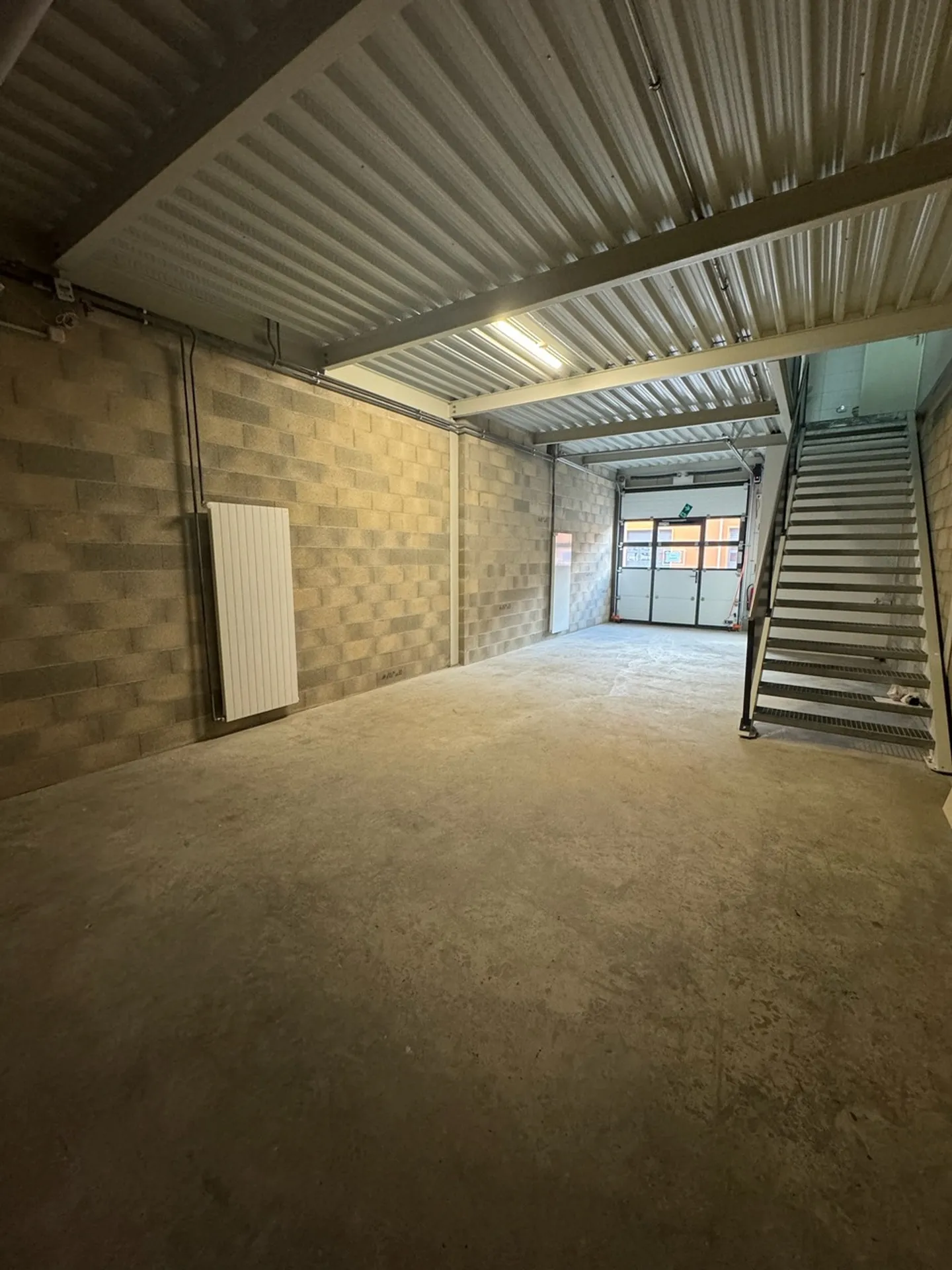 «Werkstatt mit Spielhalle zur Miete» - Foto 7 von 9