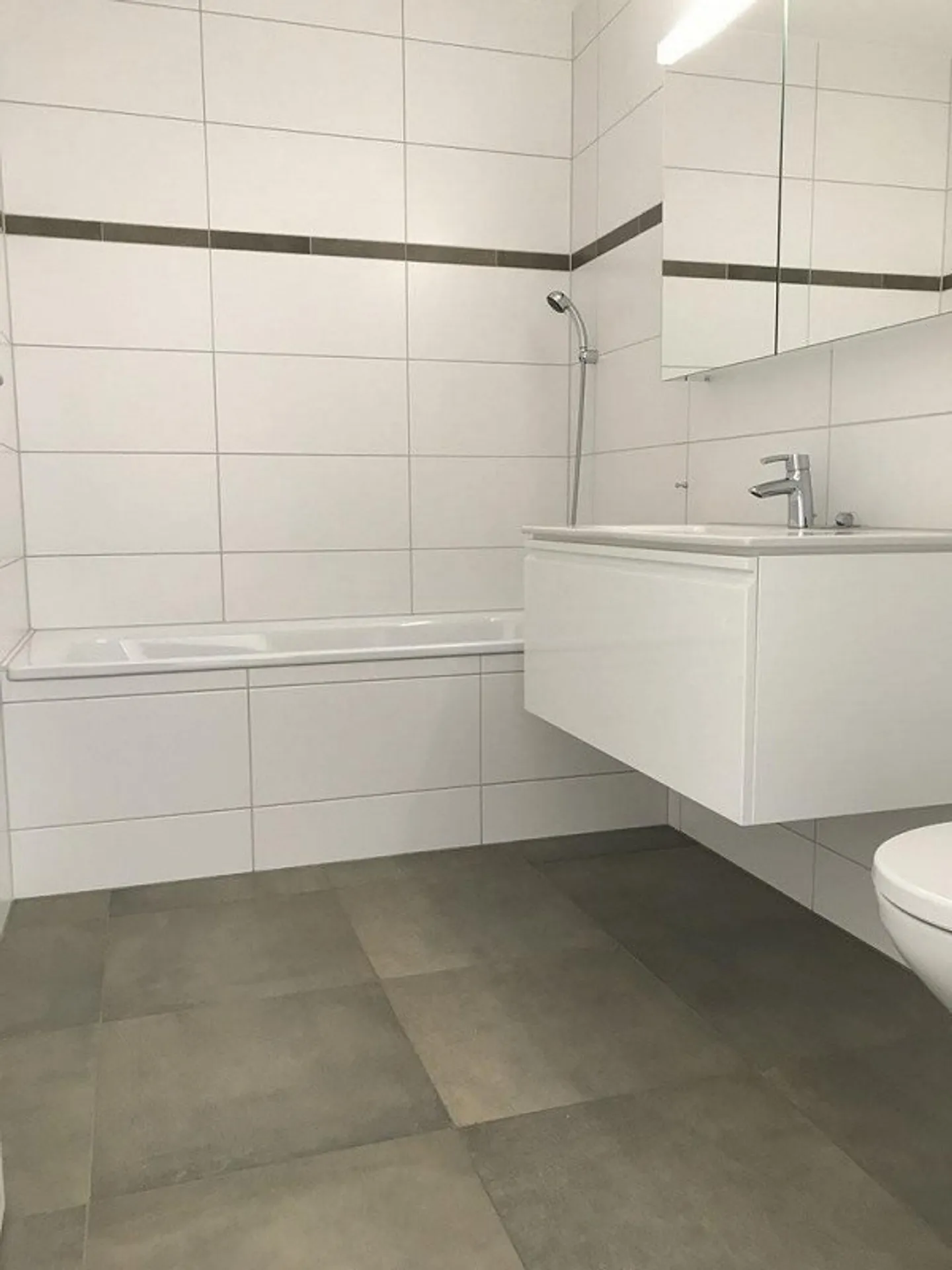 Your new home - Photo 6 of 8