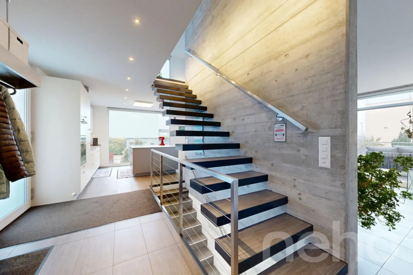 Stylish Semi-Detached House - Photo 12 of 12