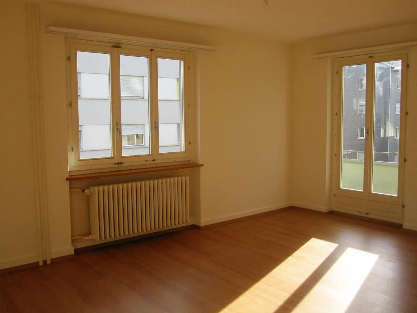Living in a small renovated multi-family house in Veltheim - Photo 5 of 8