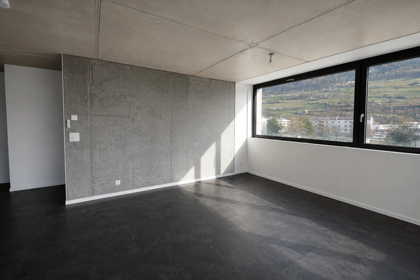 Moderne 3.5-Zimmer-Wohnung im 2. Stock - Foto 1 von 9