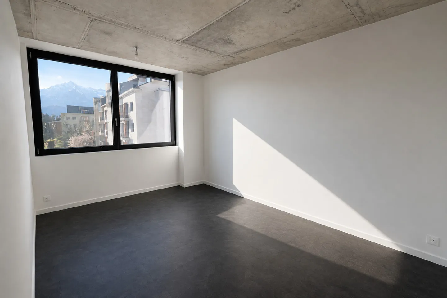 Moderne 3.5-Zimmer-Wohnung im 2. Stock - Foto 5 von 9