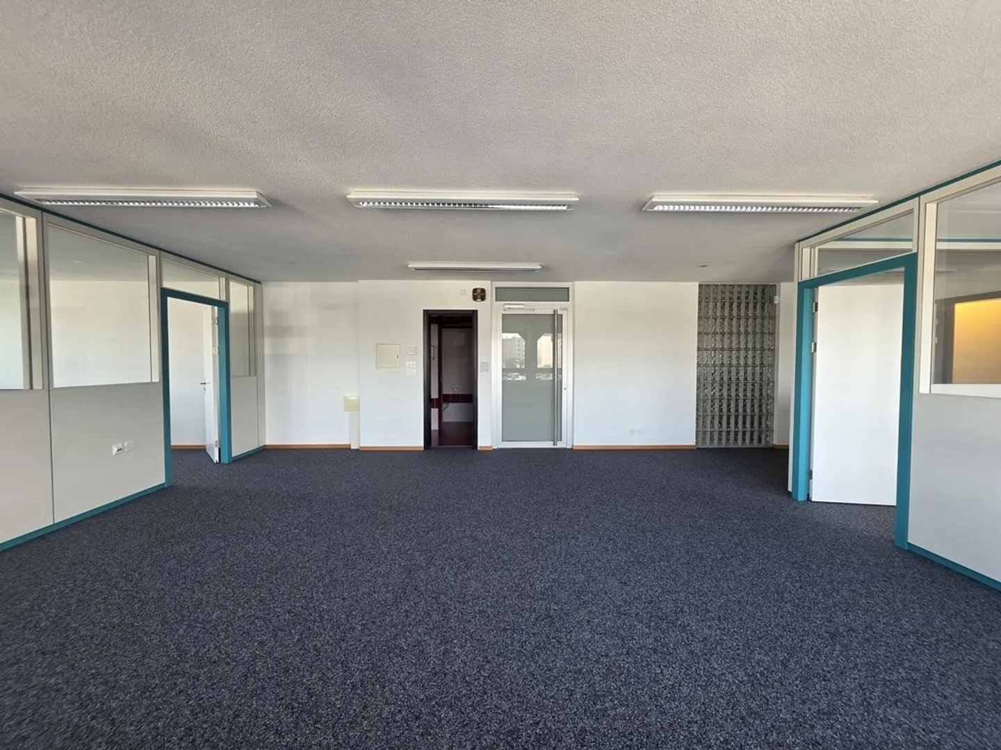 Bürofläche für CHF 2'660.-/Monat inklusive Nebenkosten - Foto 3 von 8