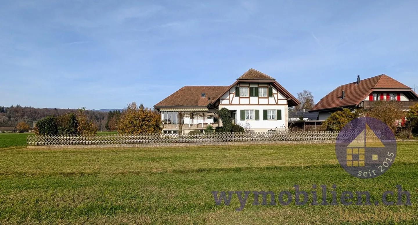 Detached country house with a view - Photo 12 of 12