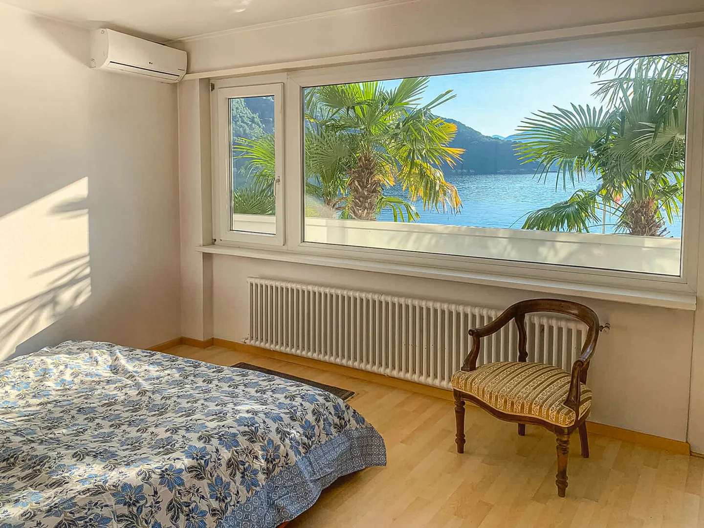 Villa direttamente sul lago con posti barca privati - Foto 7 di 19