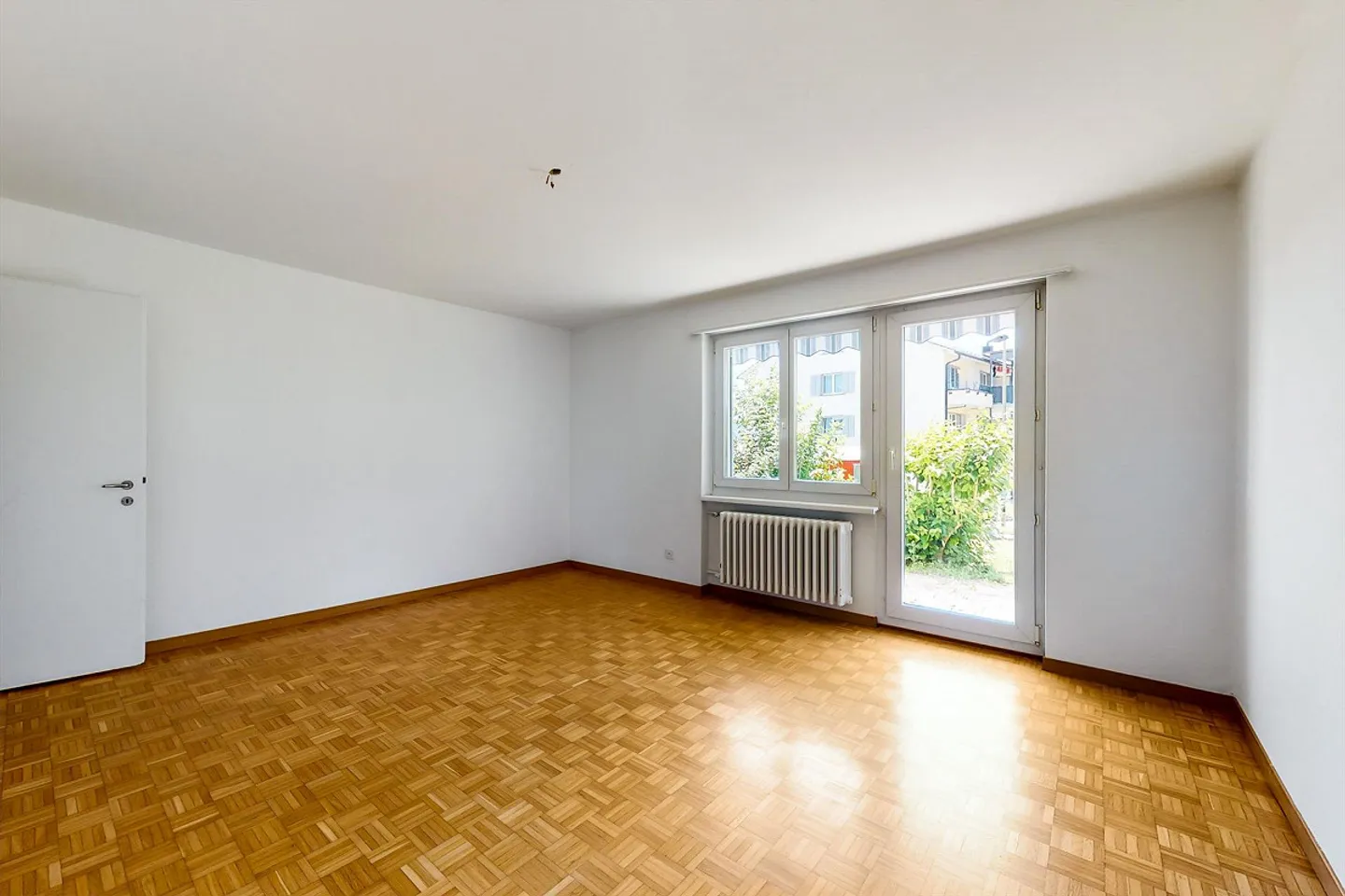 Quiet beautiful residential area in the best location! - Photo 2 of 5