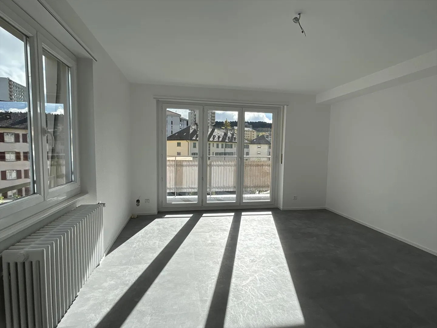 3.5 Room Apartment - Photo 1 of 7