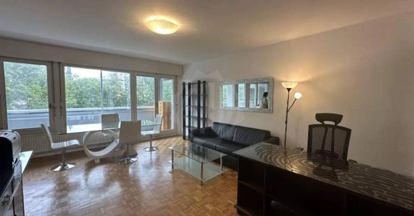 Angenehme Wohnung - Chêne-Bougeries - Foto 1 von 8