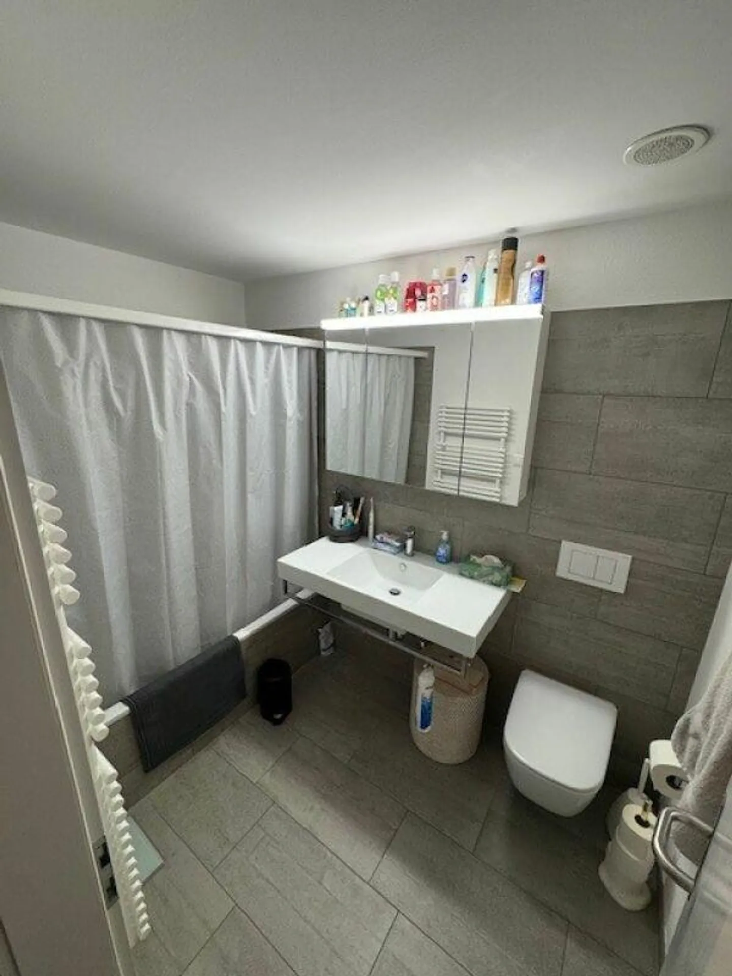 3.5 Room Apartment 1st Floor - Photo 6 of 11