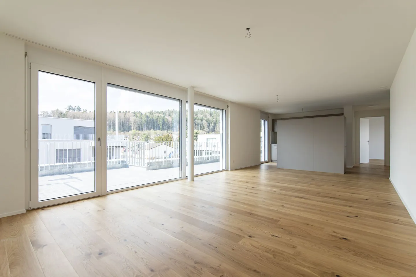 Moderne Attikawohnung in Orpund - Foto 2 von 7