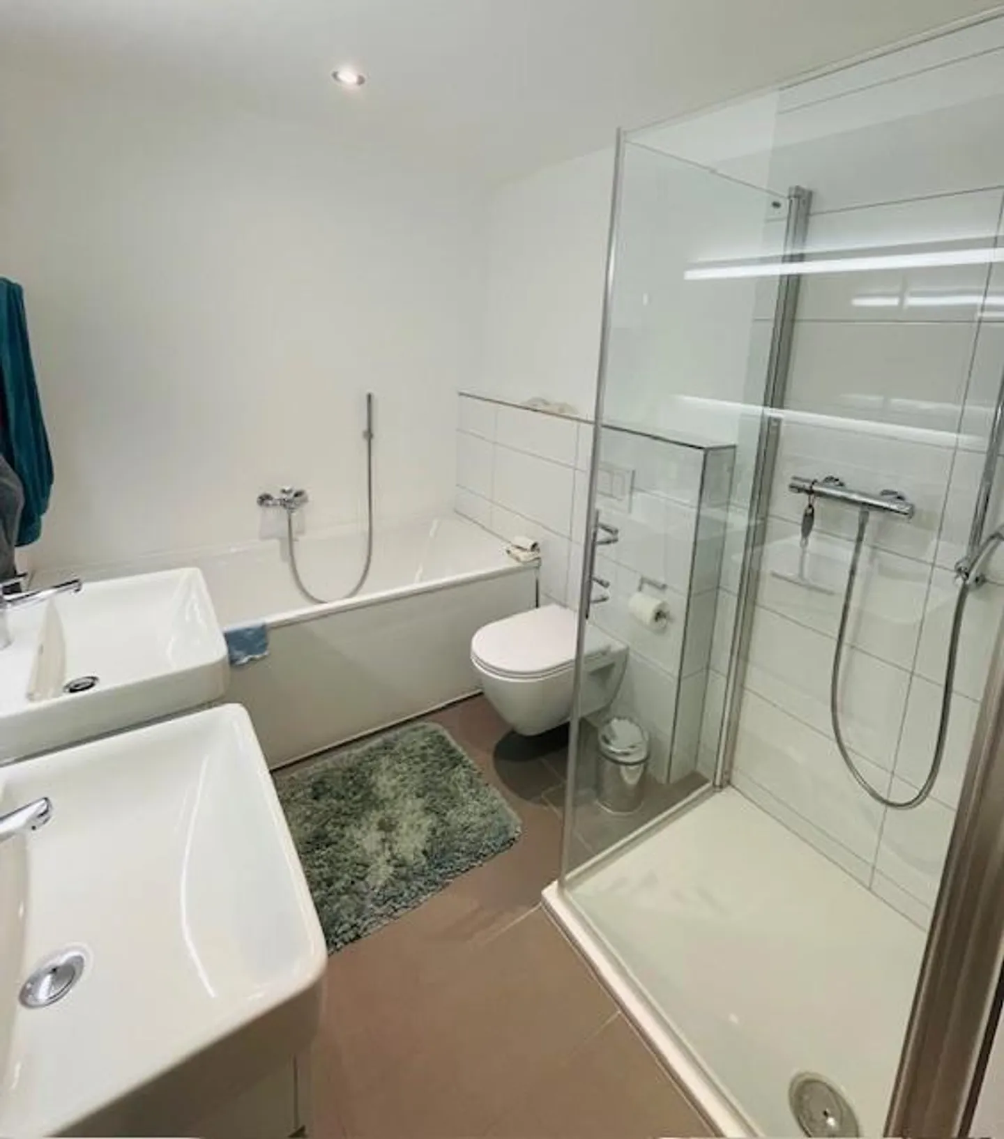 Modern 3.5-room apartment with two terraces - Photo 11 of 14