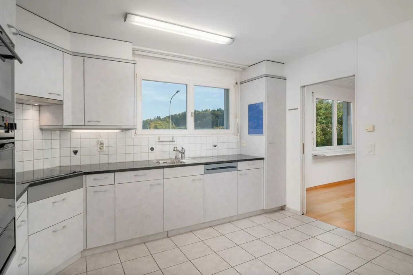 Appartamento in vendita - Foto 4 di 12