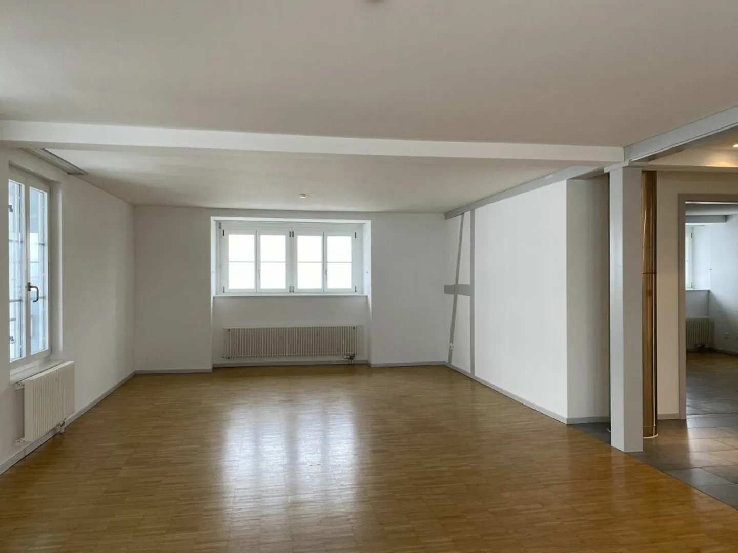 Ampio appartamento mansardato di 3,5 locali - Foto 10 di 13