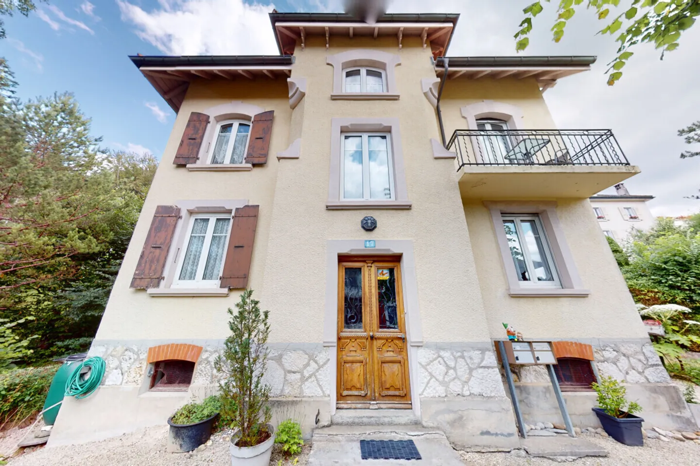 Tanto carattere! Per investitori o una grande famiglia - Foto 4 di 13