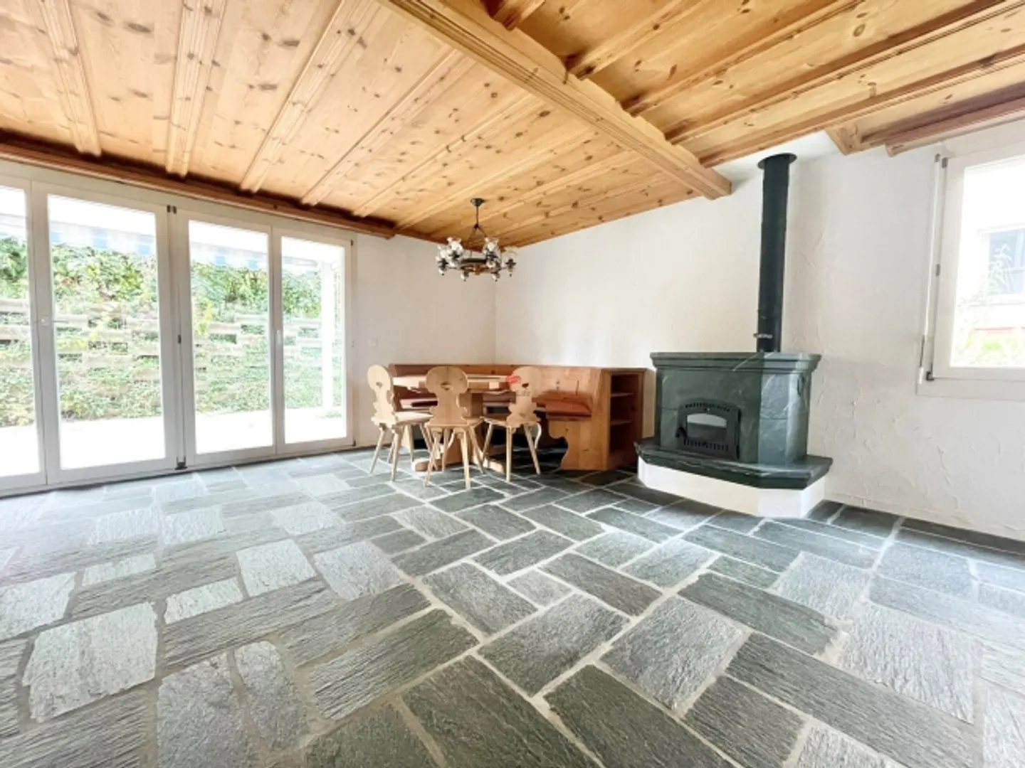 Vie tranquille, connexion urbaine – Condominium exclusif - Photo 2 sur 17