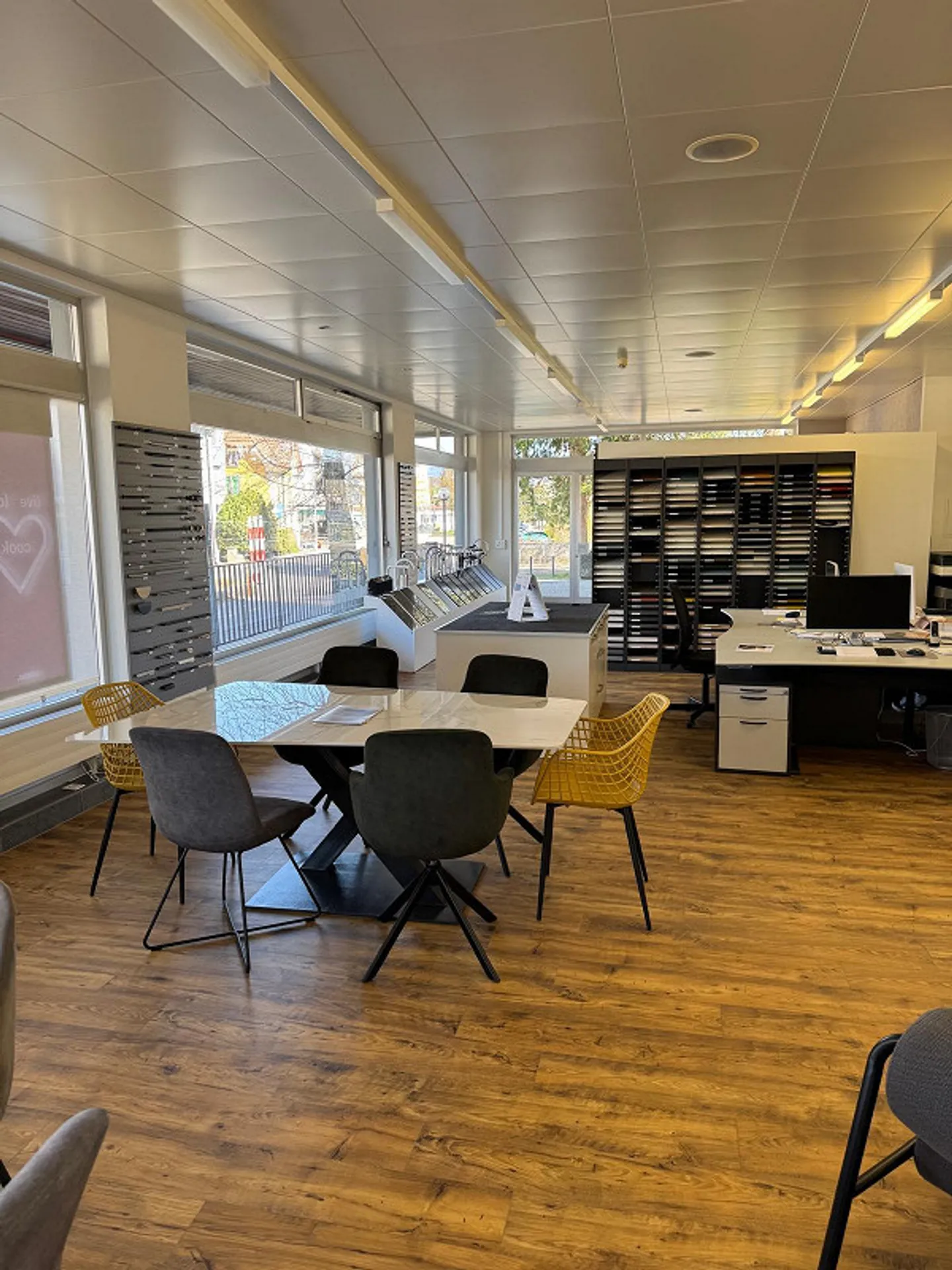 Vielseitiger Gewerberaum - Foto 3 von 11
