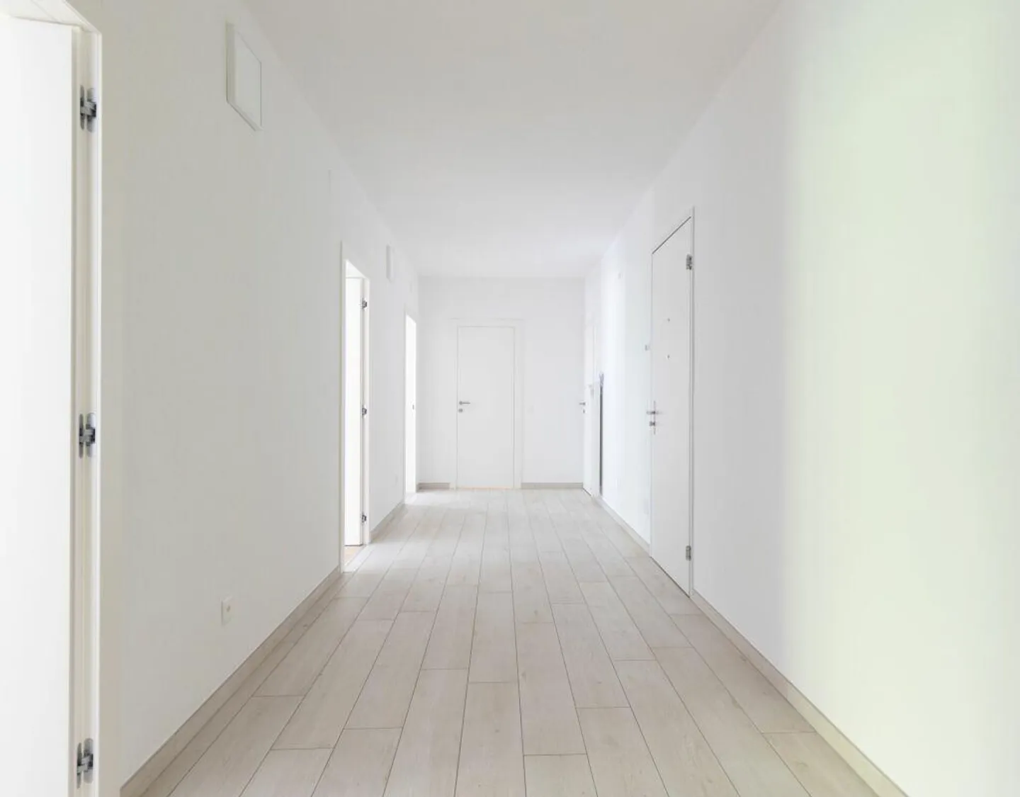 Locarno-Muralto: Offices in a Strategic Position - Photo 6 of 8