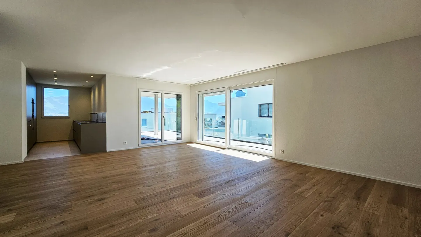 Appartamento moderno di 4,5 locali con alto standard di finitura in un tranquillo quartiere residenziale - Foto 1 di 9